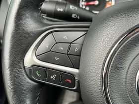 Jeep Renegade thumbnail 15