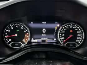 Jeep Renegade thumbnail 16