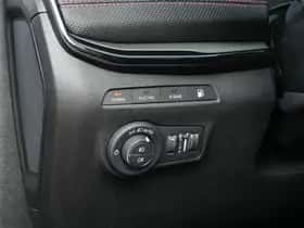 Jeep Compass (2023) thumbnail 15