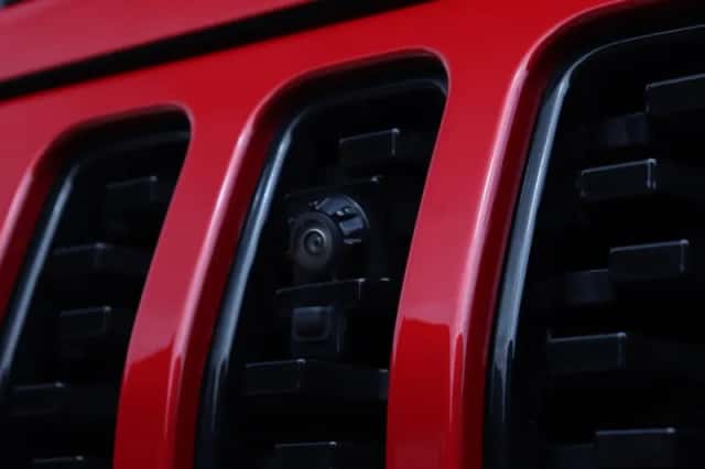 Jeep Wrangler (2023) thumbnail 5
