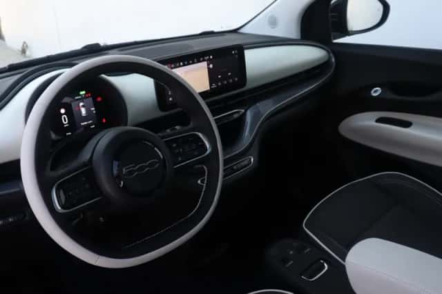 Fiat 500e (2026) thumbnail 4