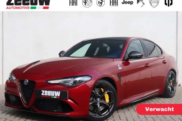 Alfa Romeo Giulia (2021) thumbnail 1