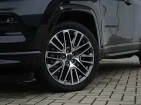 Jeep Compass (2025) thumbnail 3
