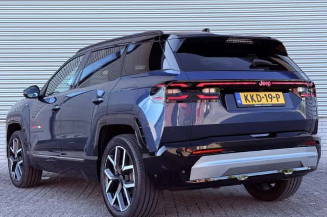 Jeep Compass (2026) thumbnail 4
