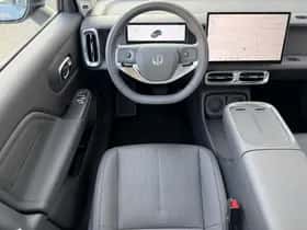 Leapmotor B10 thumbnail 7