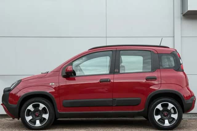 Fiat Panda (2025) thumbnail 2