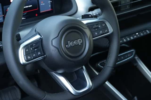 Jeep Avenger (2025) thumbnail 6