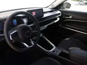 Jeep Avenger (2025) thumbnail 4