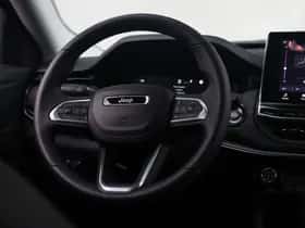 Jeep Compass (2024) thumbnail 18