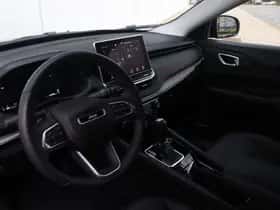 Jeep Compass (2024) thumbnail 4