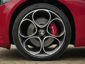 Alfa Romeo Giulia (2023) thumbnail 15