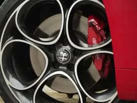 Alfa Romeo Giulia (2023) thumbnail 27
