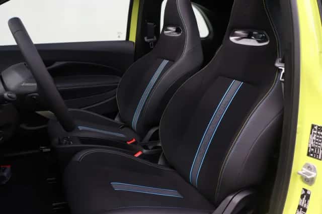 Abarth 500e (2026) thumbnail 3