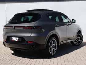 Alfa Romeo Tonale (2025) thumbnail 2