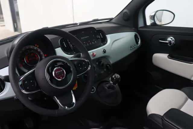 Fiat 500 (2023) thumbnail 4