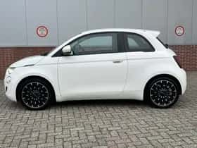 Fiat 500 (2022) thumbnail 7