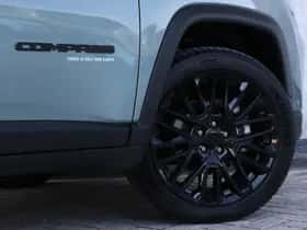 Jeep Compass (2022) thumbnail 9