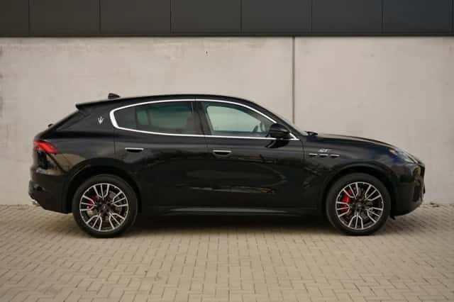 Maserati Grecale (2022) thumbnail 3