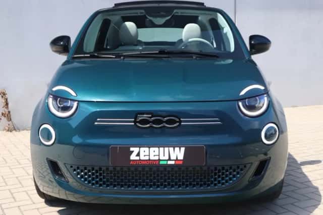 Fiat 500C (2026) thumbnail 5