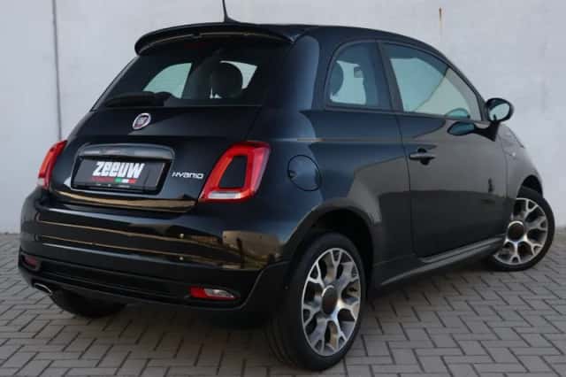 Fiat 500 (2022) thumbnail 2