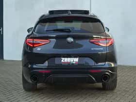 Alfa Romeo Stelvio (2022) thumbnail 18