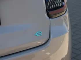 Fiat 600e (2025) thumbnail 6