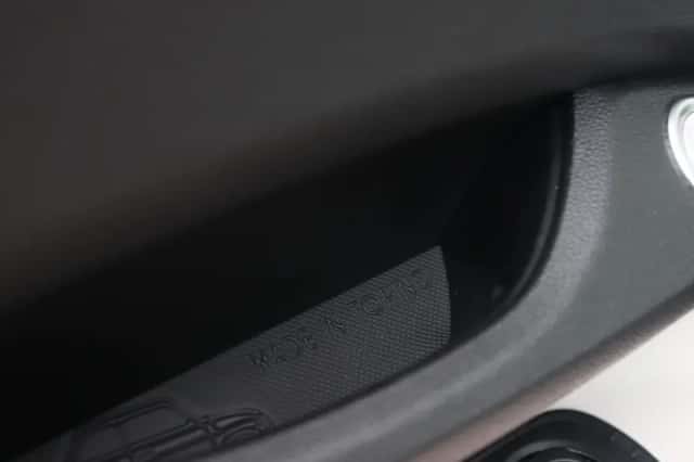 Fiat 500C (2026) thumbnail 5