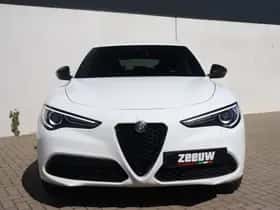Alfa Romeo Stelvio (2022) thumbnail 6