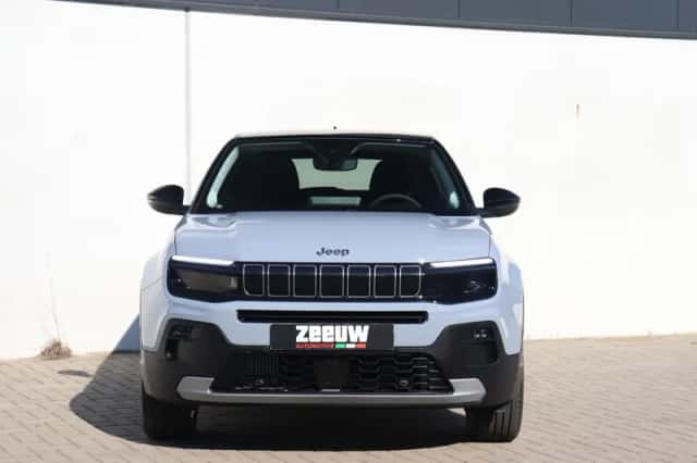 Jeep Avenger (2025) thumbnail 3