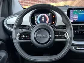 Fiat 500e (2022) thumbnail 10