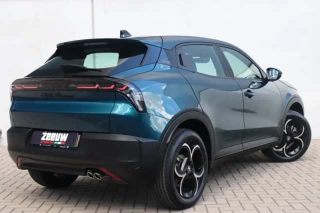 Alfa Romeo Junior (2024) thumbnail 2