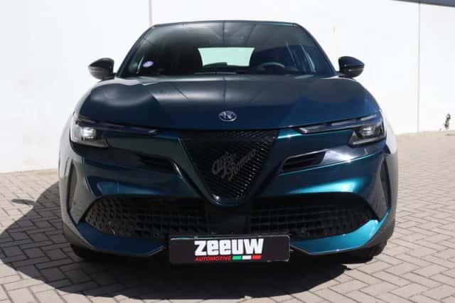 Alfa Romeo Junior (2024) thumbnail 5