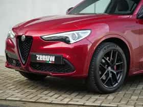 Alfa Romeo Stelvio (2021) thumbnail 11