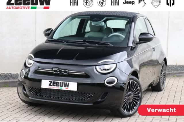 Fiat 500e (2023) thumbnail 1