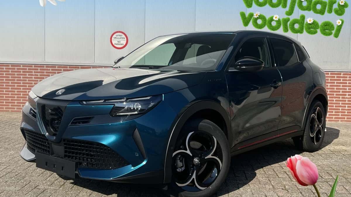 Alfa Romeo Junior (2025) — foto 1
