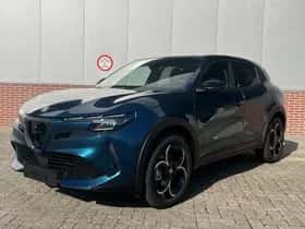 Alfa Romeo Junior (2025) thumbnail 9