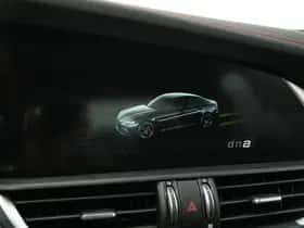 Alfa Romeo Giulia (2023) thumbnail 48