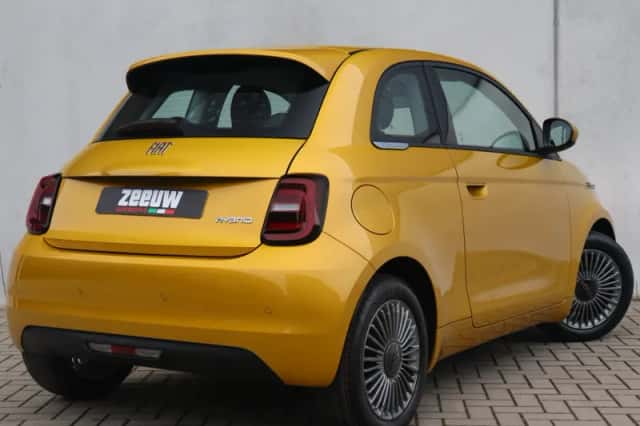 Fiat 500 (2026) thumbnail 2