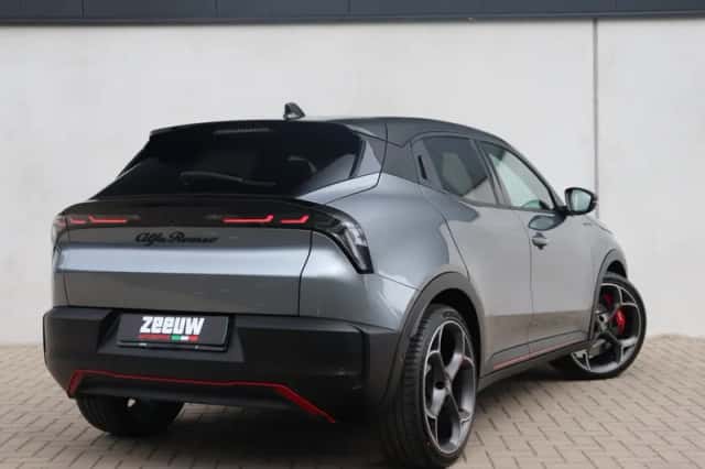 Alfa Romeo Junior (2025) thumbnail 2