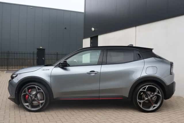 Alfa Romeo Junior (2025) thumbnail 6