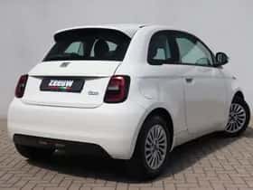 Fiat 500e (2022) thumbnail 2
