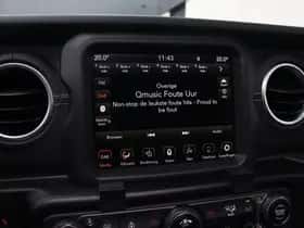 Jeep Wrangler (2022) thumbnail 14