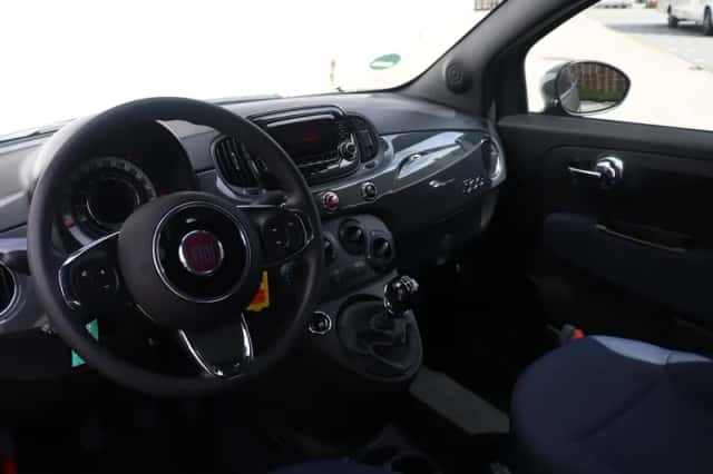 Fiat 500 (2022) thumbnail 4