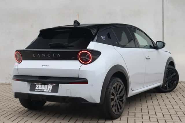 Lancia Ypsilon (2025) thumbnail 2