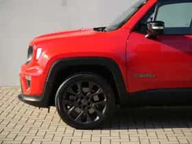 Jeep Renegade (2023) thumbnail 8