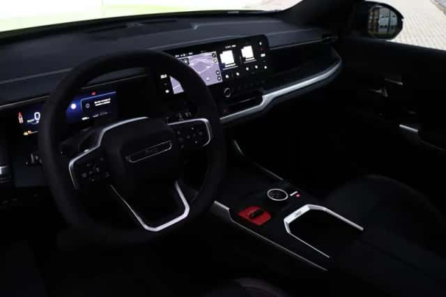 Jeep Compass (2026) thumbnail 4