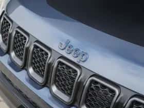 Jeep Compass (2023) thumbnail 6