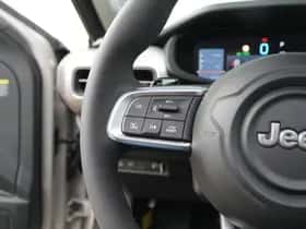 Jeep Avenger (2024) thumbnail 24