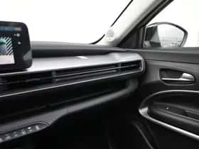 Jeep Avenger (2024) thumbnail 33