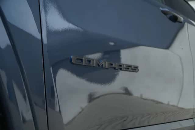Jeep Compass (2022) thumbnail 6